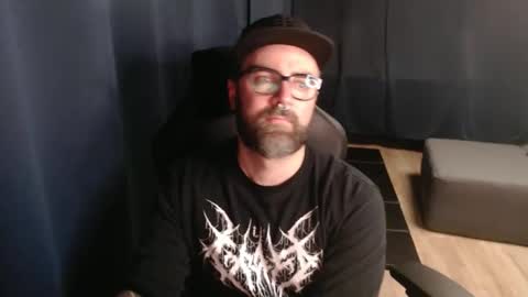 Snapshot of pyroxen chatting on 09-29-25, 08:13 Yog Sothoth online show from 09-29-25, 08:13