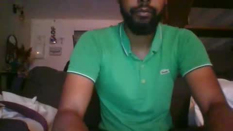 Snapshot of python974 chatting on 09-09-25, 01:38 Python online show from 09-09-25, 01:38