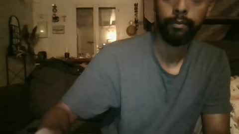 Snapshot of python974 chatting on 10-03-25, 01:46 Python online show from 10-03-25, 01:46