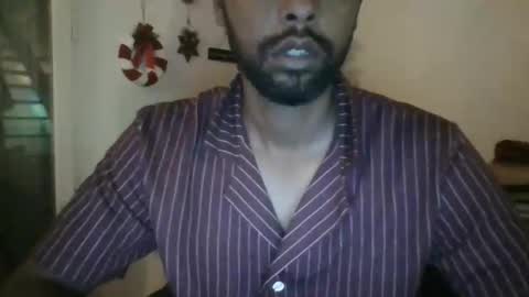 Snapshot of python974 chatting on 12-13-25, 10:48 Python online show from 12-13-25, 10:48