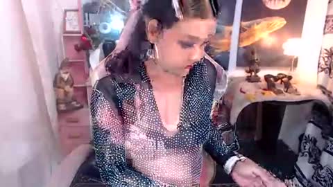 Queen Agatha online show from 01-16-26, 03:05