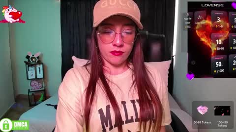 qadesh_boix online show from 10-21-25, 05:57