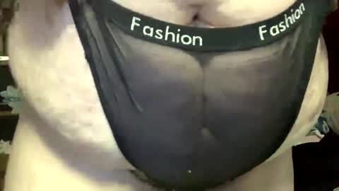 Snapshot of queeeendeepthrot chatting on 04-11-26, 02:38 Bigtitanalslut online show from 04-11-26, 02:38