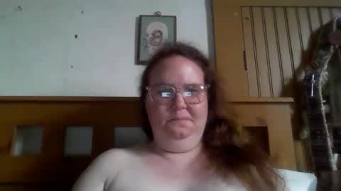  naughty Queen online show from 03-04-26, 08:15