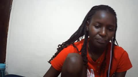 Snapshot of queen_0012 chatting on 06-24-26, 10:53 asher online show from 06-24-26, 10:53