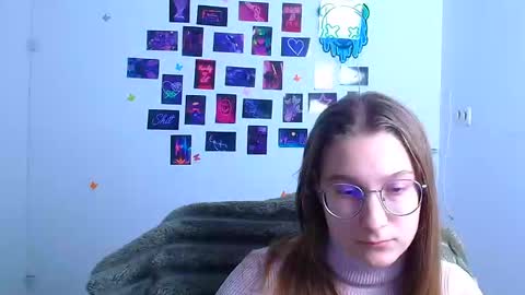 Snapshot of queen_amelie chatting on 02-17-26, 12:34 Amelie online show from 02-17-26, 12:34