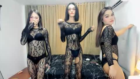 Snapshot of queen_arnie4utsxxx chatting on 12-03-25, 06:39 Arnie online show from 12-03-25, 06:39