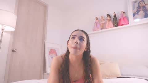 Snapshot of queen_baby02 chatting on 03-06-26, 03:25 Sofia online show from 03-06-26, 03:25