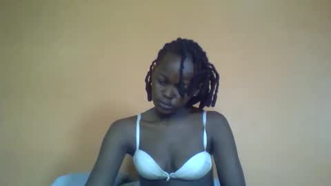 queen_banice online show from 02-24-26, 07:17