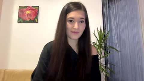 Snapshot of queen_chatur chatting on 01-22-25, 01:53 Viktoria online show from 01-22-25, 01:53