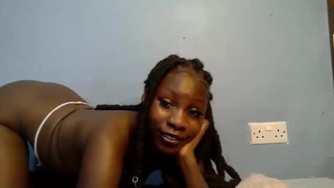 Snapshot of queen_dark2 chatting on 03-15-26, 06:30 queen_dark2 online show from 03-15-26, 06:30