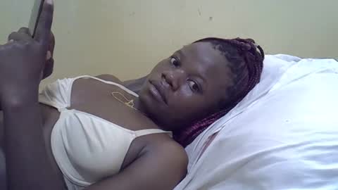 Snapshot of queen_darling3 chatting on 09-13-25, 07:52 Gentrix online show from 09-13-25, 07:52