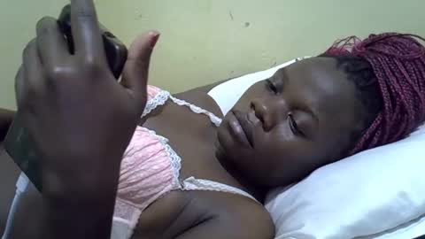 Snapshot of queen_darling3 chatting on 09-19-25, 11:27 Gentrix online show from 09-19-25, 11:27