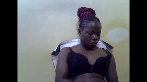 Snapshot of queen_darling3 chatting on 10-20-25, 07:53 Gentrix online show from 10-20-25, 07:53