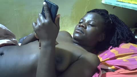 Snapshot of queen_darling3 chatting on 07-21-26, 01:19 Gentrix online show from 07-21-26, 01:19