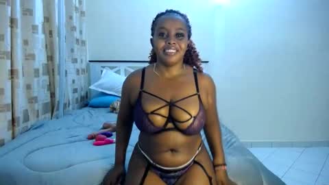 QUEEN  DOLY online show from 07-06-26, 01:57