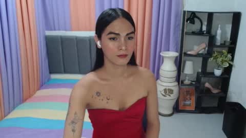 Snapshot of queen_dyosa chatting on 09-25-25, 07:39 Queen Dyosa online show from 09-25-25, 07:39