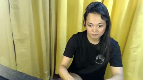Snapshot of queen_ennah chatting on 06-08-26, 09:37 queen_ennah online show from 06-08-26, 09:37