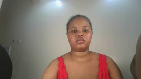 Queen kikih online show from 01-16-26, 01:53