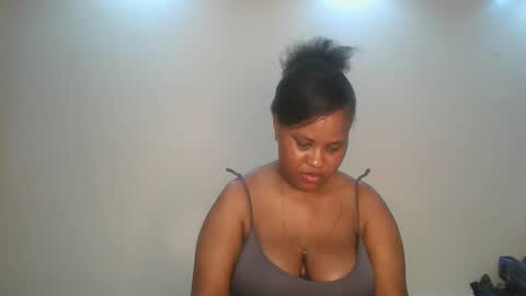 Queen kikih online show from 02-02-26, 01:54