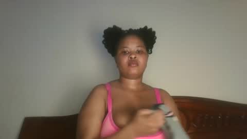 Queen kikih online show from 04-25-26, 10:51