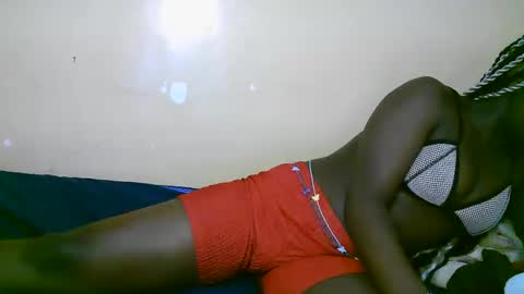 queen_latasha online show from 11-18-25, 11:03