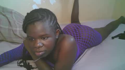 Snapshot of queen_latasha chatting on 05-09-26, 07:57 queen_latasha online show from 05-09-26, 07:57