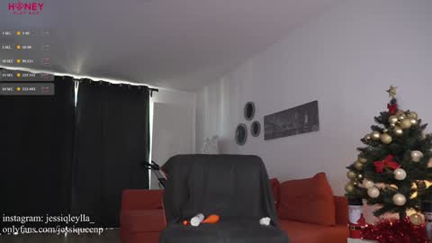 Snapshot of queen_leylla chatting on 01-07-25, 09:07 queen_leylla online show from 01-07-25, 09:07