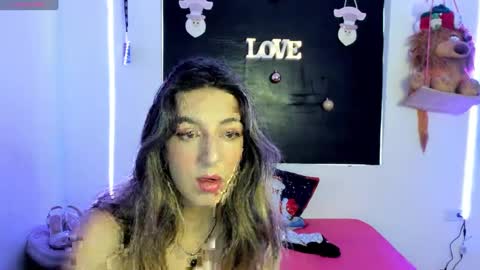 queen_natttyy online show from 12-22-24, 10:04