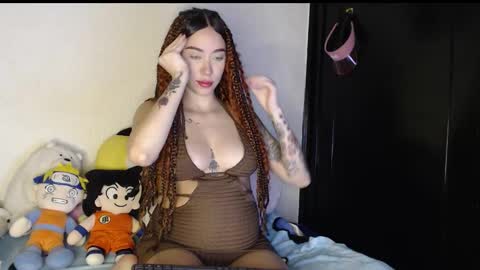 queen_of_m111lk online show from 11-18-25, 01:11