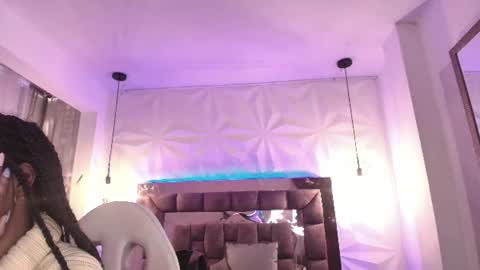   online show from 06-11-26, 12:03