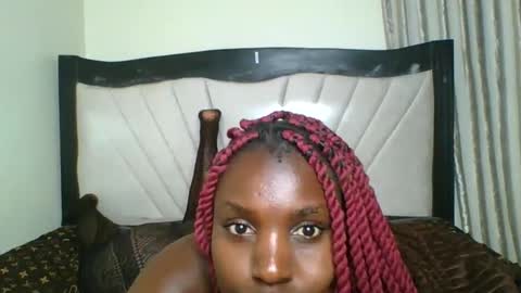 queen online show from 03-17-26, 10:02