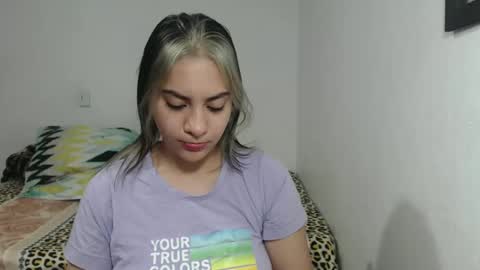 Snapshot of queenbys chatting on 01-29-25, 05:40 Sofia online show from 01-29-25, 05:40