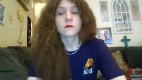 queencrimsonlvx online show from 05-06-26, 08:58