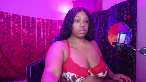 Queen Cherise Roze online show from 02-15-26, 04:25