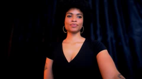 Sweet Goddess online show from 11-26-25, 02:12