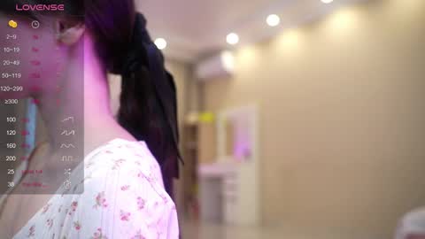 Snapshot of queenelia chatting on 05-14-26, 12:56 Nelly INSTA queenelia online show from 05-14-26, 12:56