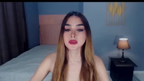 queenemeraldts online show from 09-18-25, 02:35