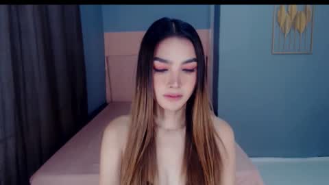 queenemeraldts online show from 11-06-25, 03:07