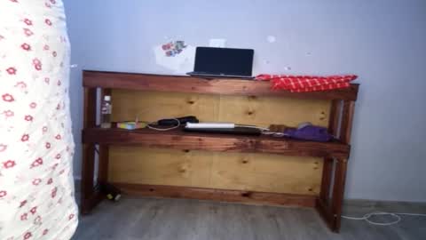 Nina online show from 11-01-25, 12:51