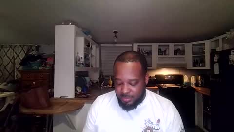 Snapshot of queenking55 chatting on 05-25-26, 04:29 Queen N King Fun Night online show from 05-25-26, 04:29