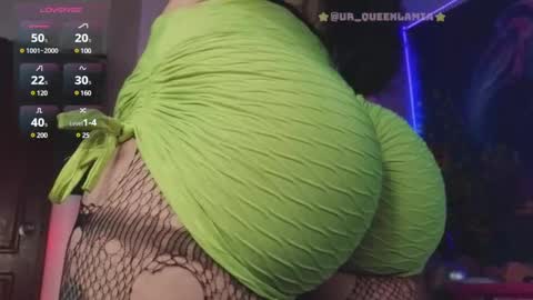 Snapshot of queenlamia chatting on 02-17-25, 12:43 Taurus online show from 02-17-25, 12:43