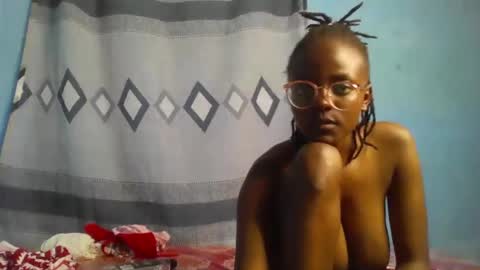 Snapshot of queenmerliz331240 chatting on 02-08-25, 01:54 queenmerliz331240 online show from 02-08-25, 01:54