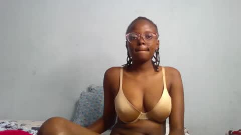Snapshot of queenmerliz331240 chatting on 02-14-25, 07:07 queenmerliz331240 online show from 02-14-25, 07:07