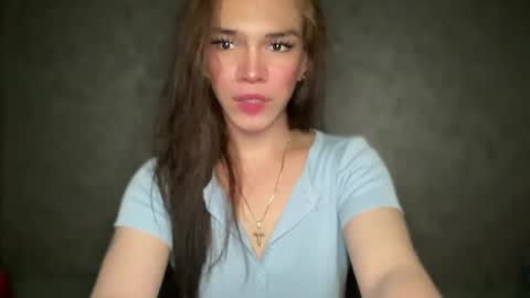 Snapshot of queenn_xxx chatting on 10-13-25, 03:17 QUEEN online show from 10-13-25, 03:17