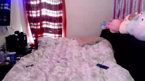 QueenOfHearts online show from 02-09-25, 08:34