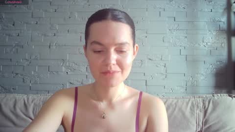 QueenOfModels online show from 04-03-26, 06:00