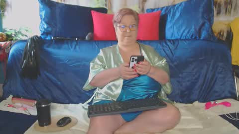 QueenPammy online show from 04-18-26, 06:28