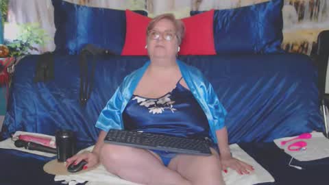QueenPammy online show from 04-23-26, 07:09