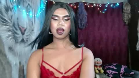 Snapshot of queenpinayebony_xx chatting on 04-23-26, 03:47 queenpinayebony_xx online show from 04-23-26, 03:47